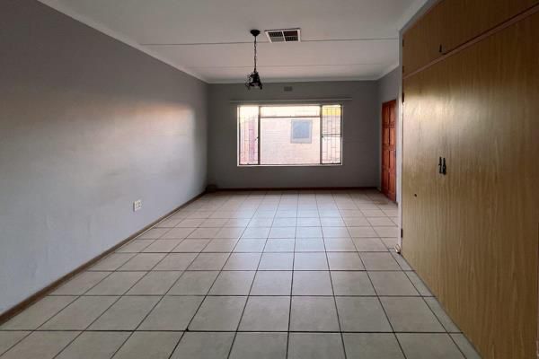 8 Bedroom Property for Sale in Dibeng Northern Cape